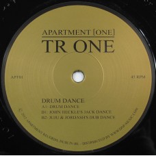Tr One – Drum Dance