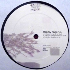 Tommy Finger Jr. – Into You
