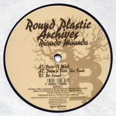 Ricardo Miranda – Round Plastic Archives